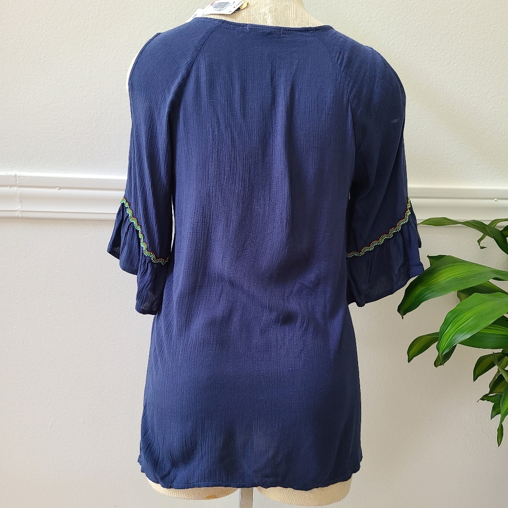 Democracy Cold shoulder Boho blouse. - Picture 10 of 10